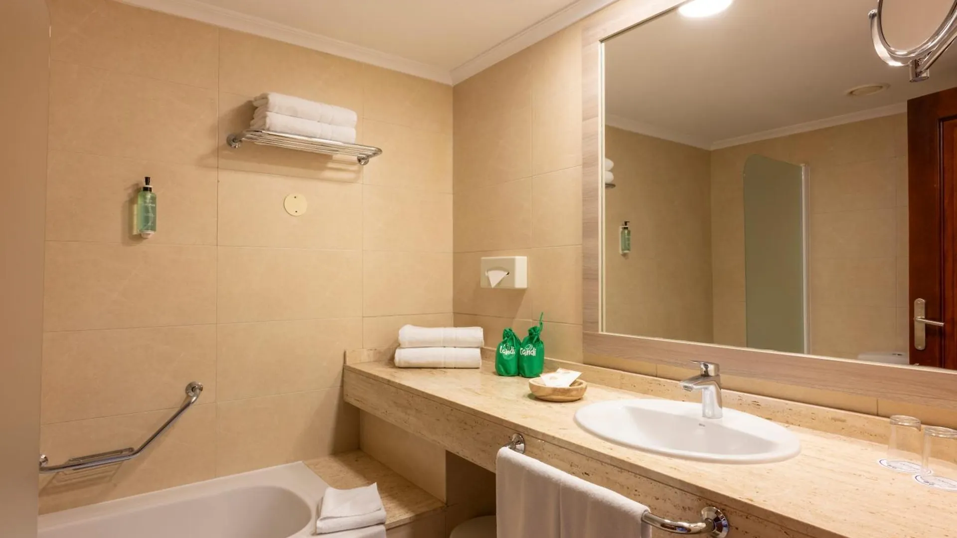 **** Hotel Landmar Costa Los Gigantes Family Resort Puerto de Santiago  Spain